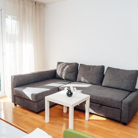 Crown Central Three Bedroom Apartment Belgrade Exterior photo